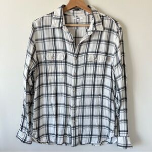 Uniqlo Black and White Tartan Plaid Flannel Button-up Shirt Top